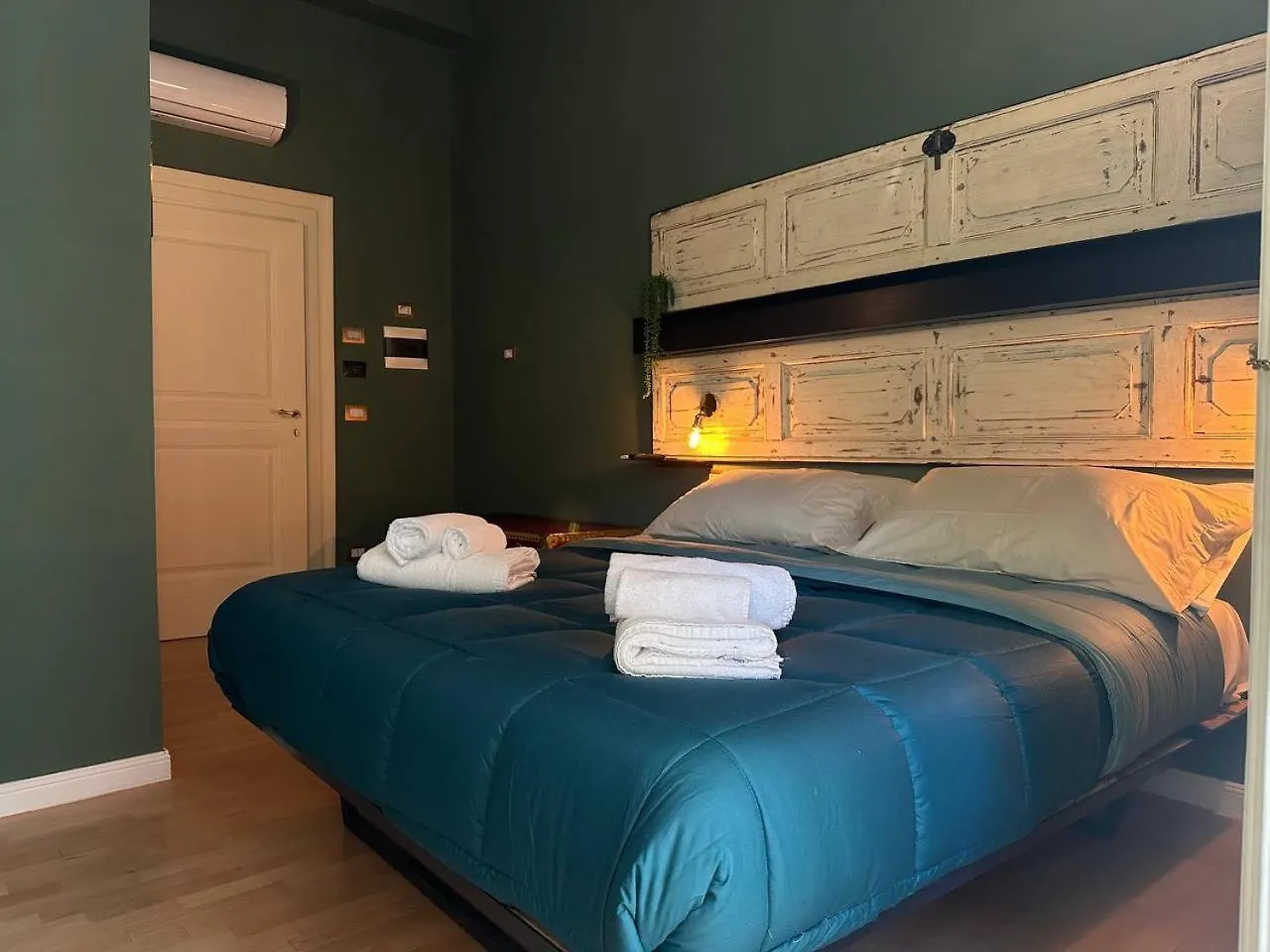 I Leoni Di Rosaroll Bed & Breakfast Naples