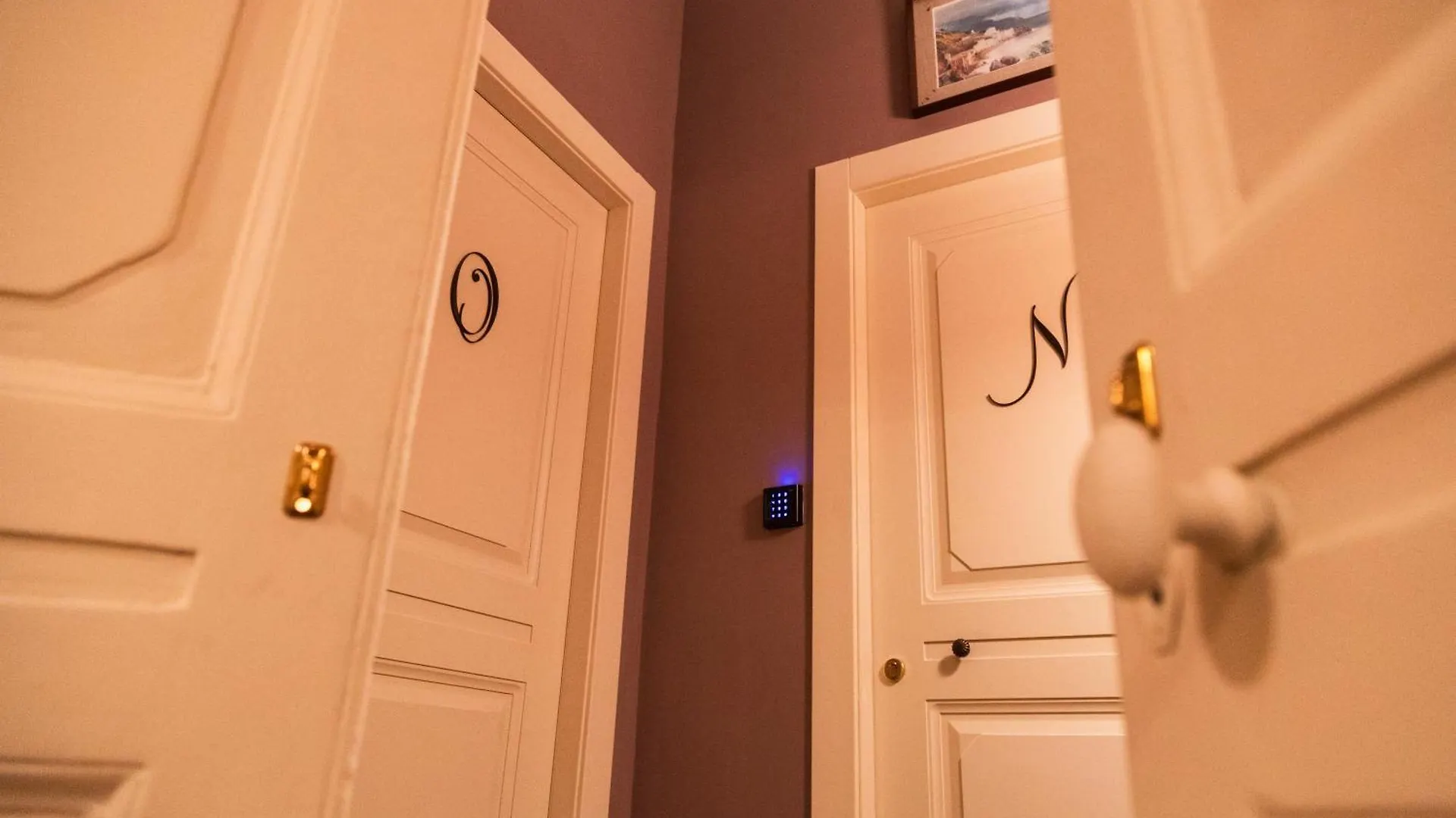 I Leoni Di Rosaroll Bed & Breakfast Naples